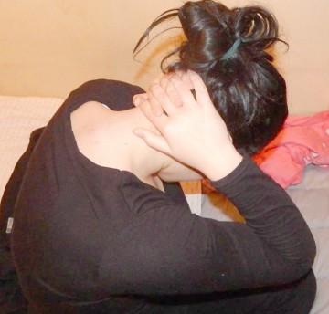 Individul care a violat o femeie şi a tâlhărit-o rămâne după gratii